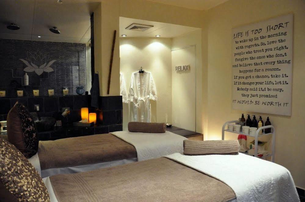 Ascot Boutique Hotel Johannesburg Exteriör bild